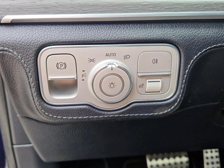 MERCEDES-BENZ GLE 2021