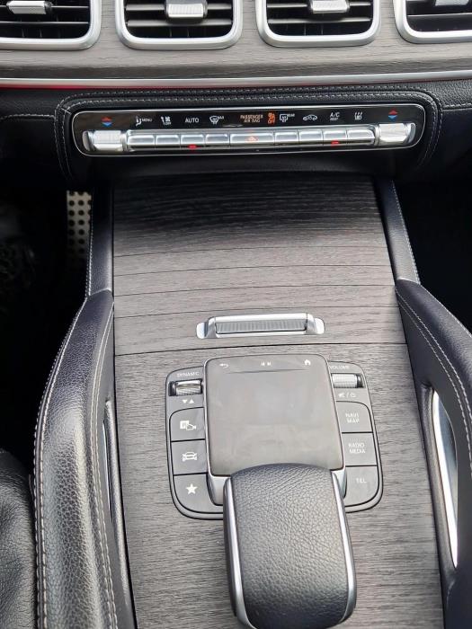 MERCEDES-BENZ GLE 2021