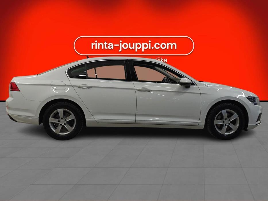 VOLKSWAGEN Passat 2021