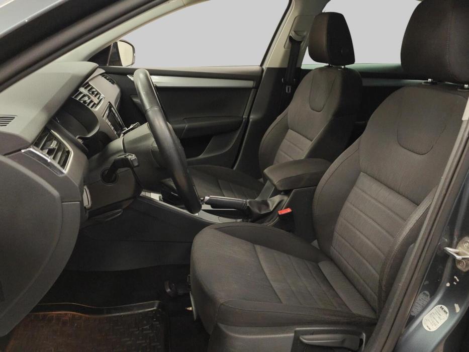 SKODA Octavia 2015