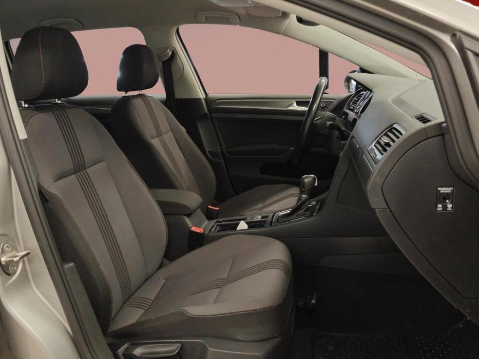 VOLKSWAGEN GOLF 2017