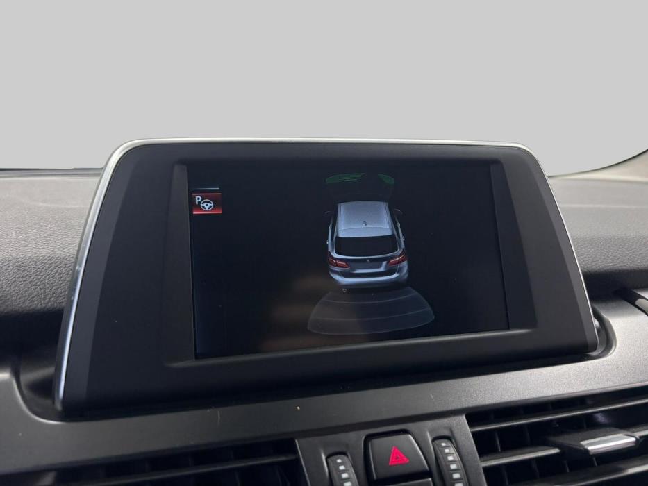 BMW 218 2017