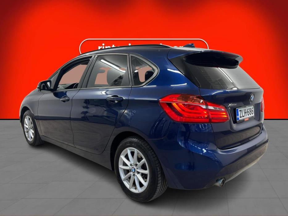 BMW 218 2017