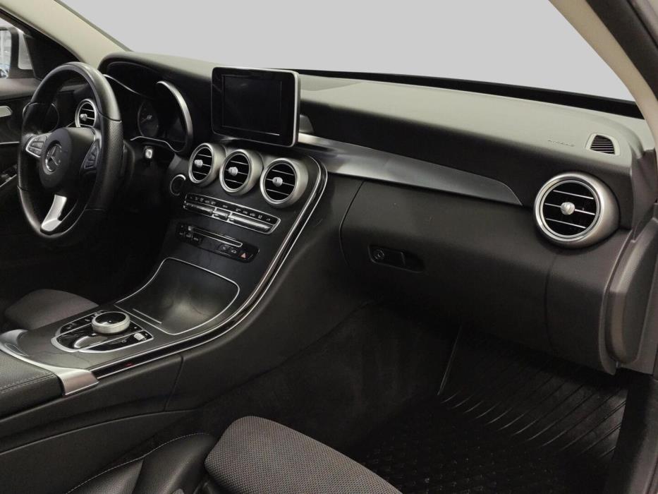 MERCEDES-BENZ C 2017