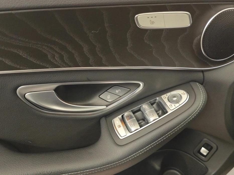 MERCEDES-BENZ C 2017