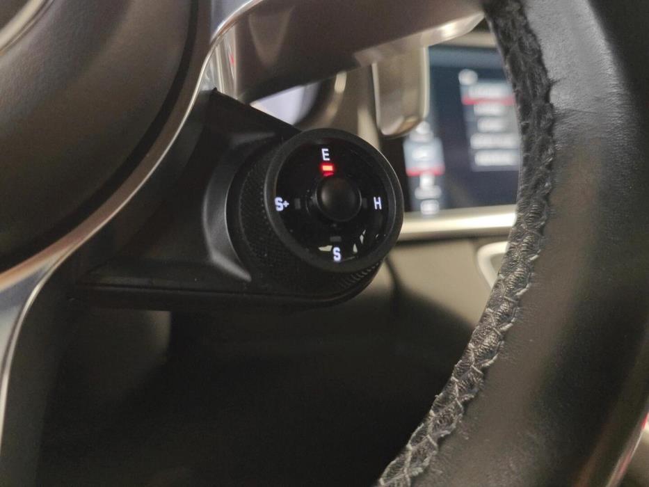 PORSCHE Panamera 2018