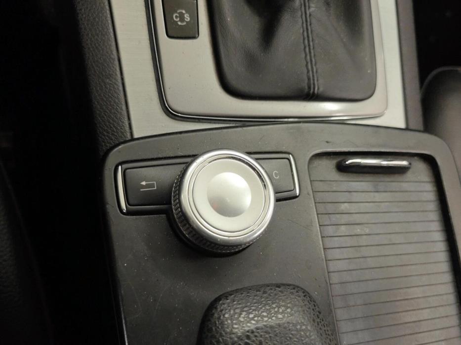 MERCEDES-BENZ C 2009