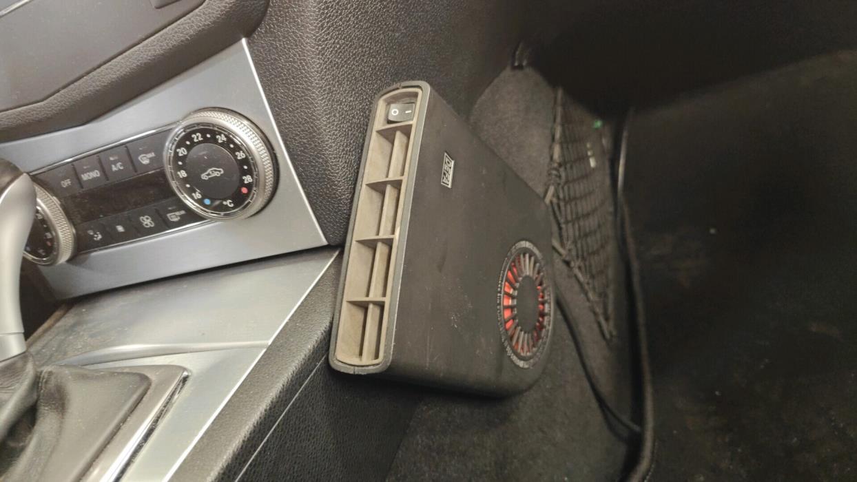 MERCEDES-BENZ C 2009