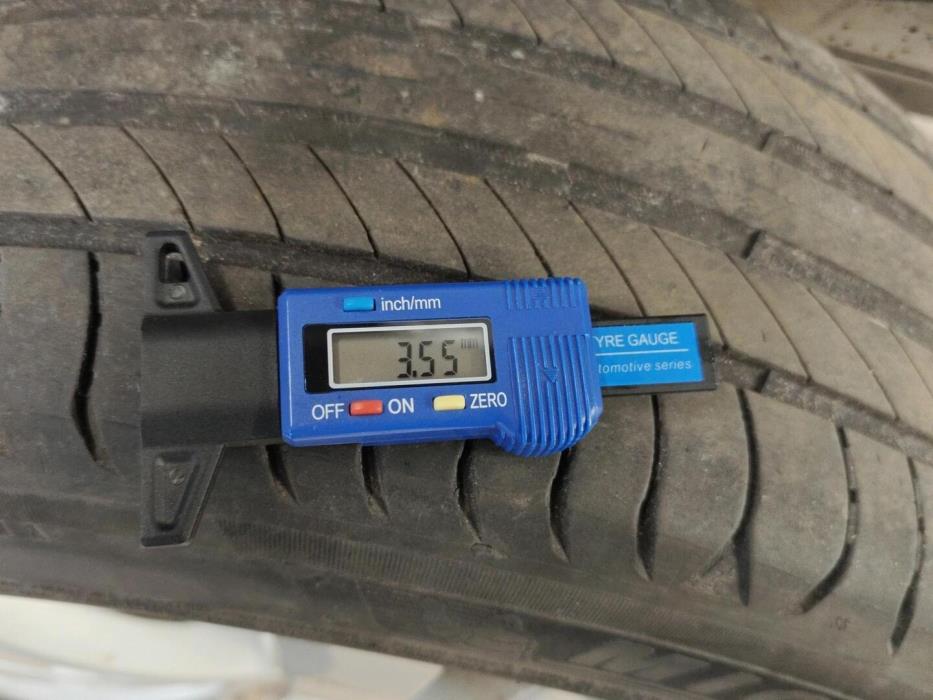 MERCEDES-BENZ C 2009