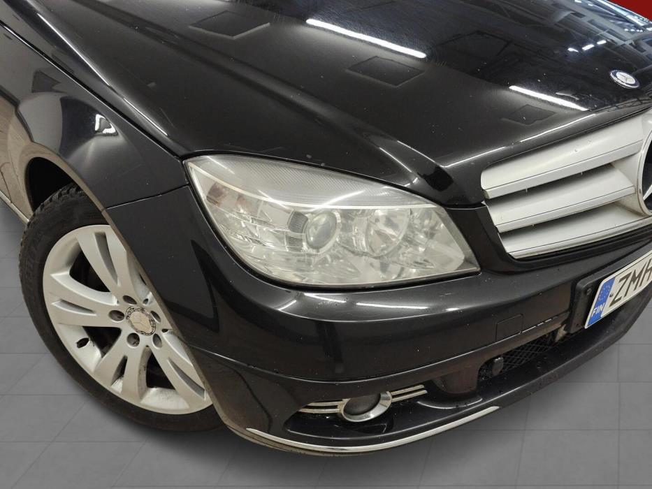 MERCEDES-BENZ C 2009