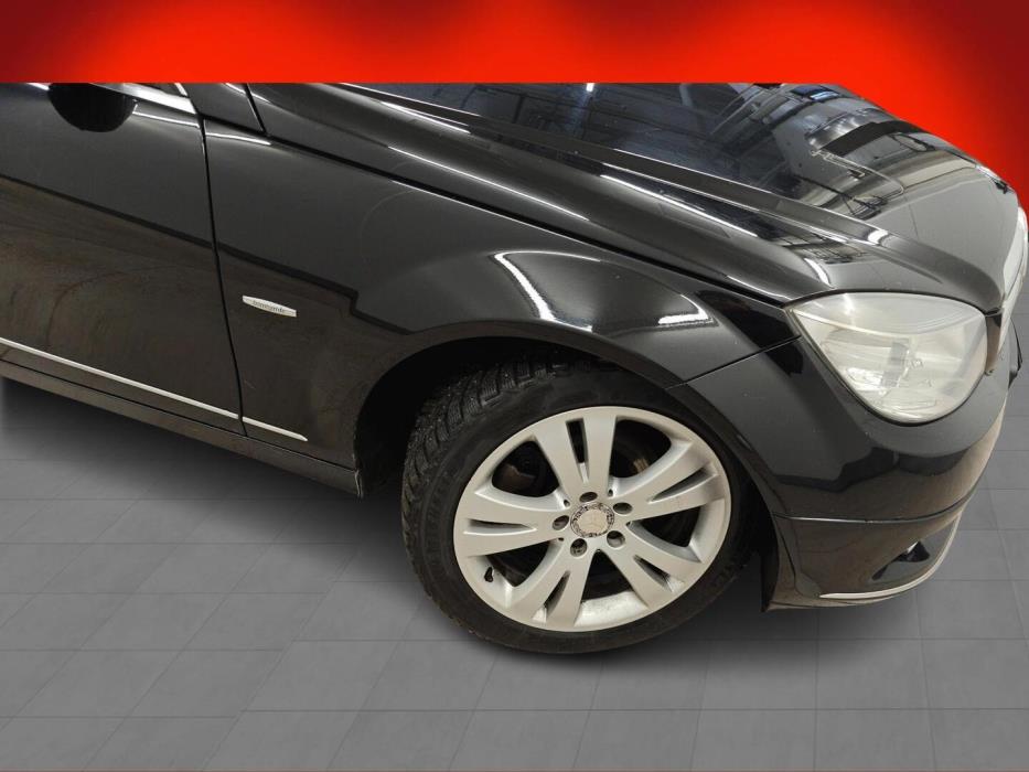 MERCEDES-BENZ C 2009