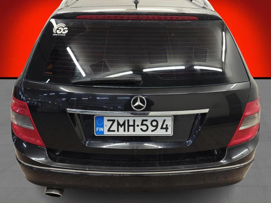 MERCEDES-BENZ C 2009