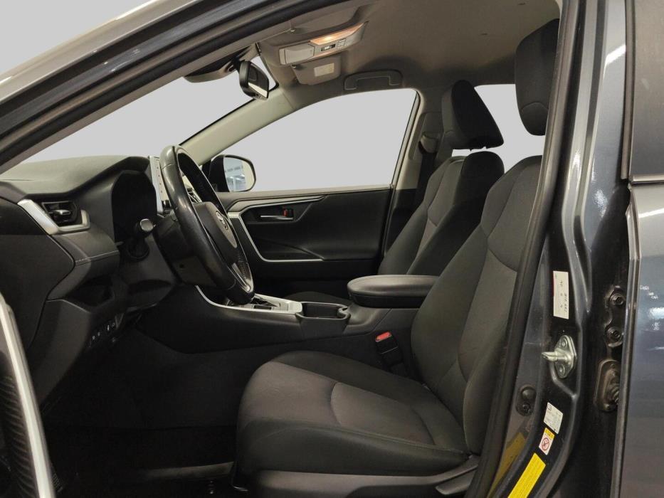 TOYOTA RAV4 2019