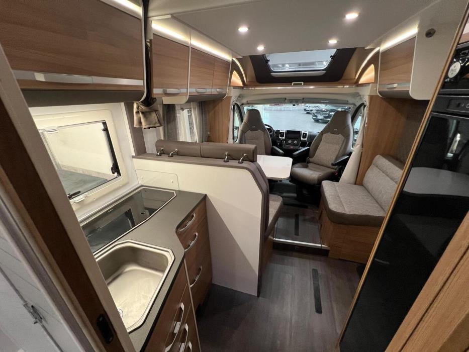 ADRIA MATRIX M 670 SC 2020
