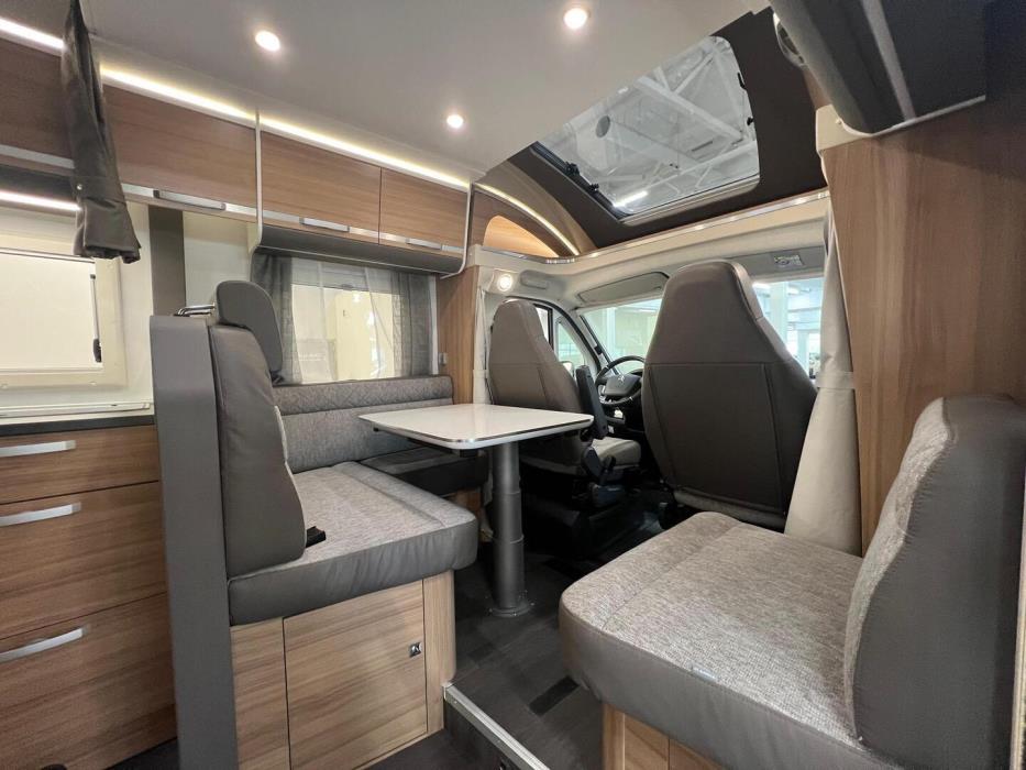 ADRIA MATRIX M 670 SC 2020