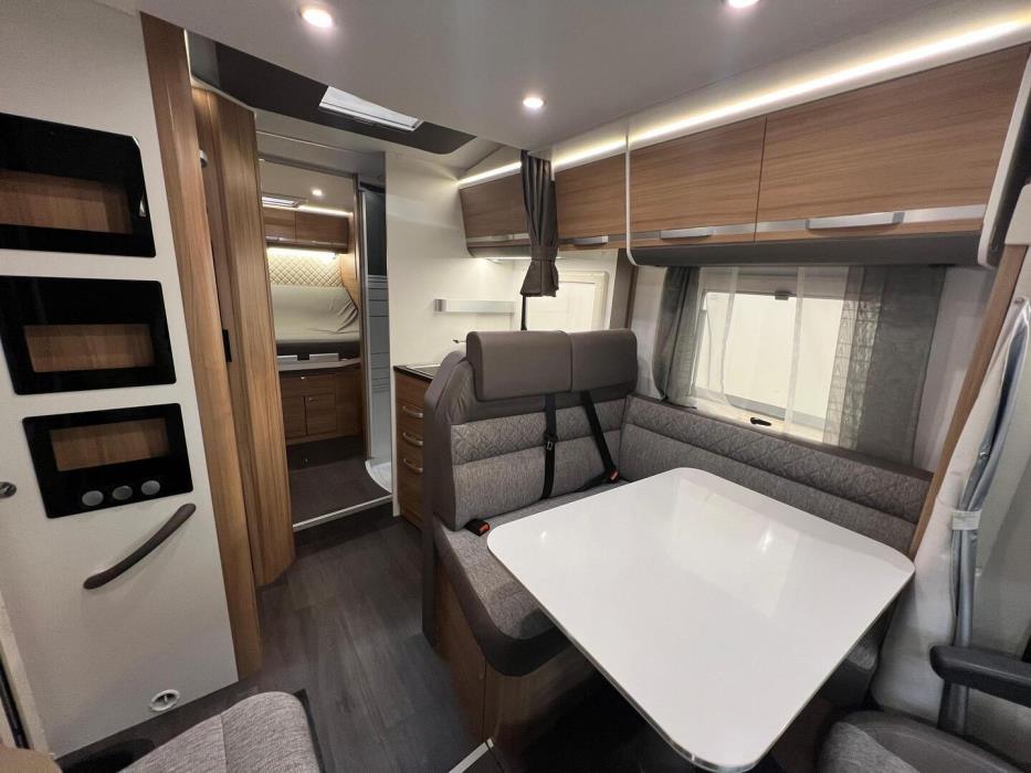 ADRIA MATRIX M 670 SC 2020