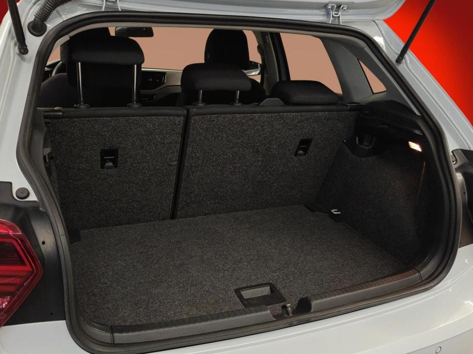 VOLKSWAGEN Polo 2018