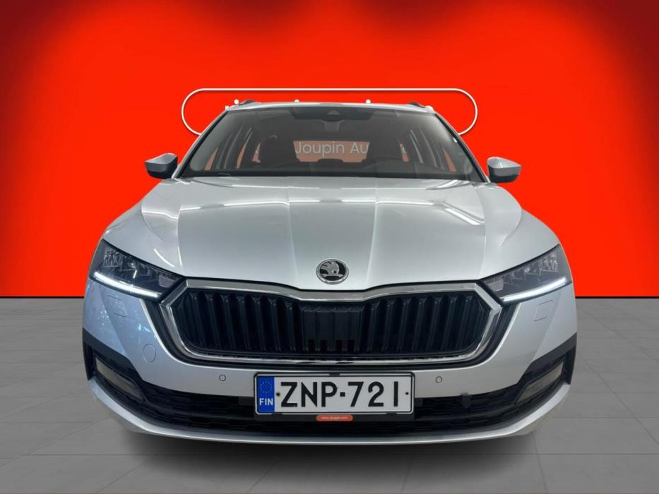 SKODA Octavia 2021
