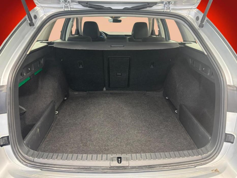 SKODA Octavia 2021
