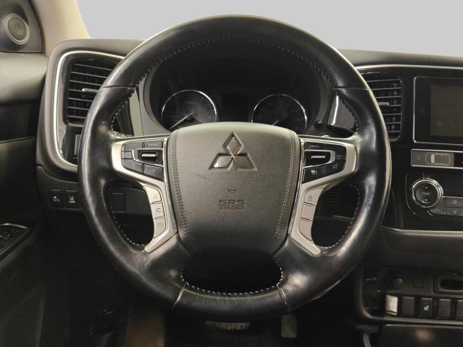 MITSUBISHI Outlander PHEV 2019