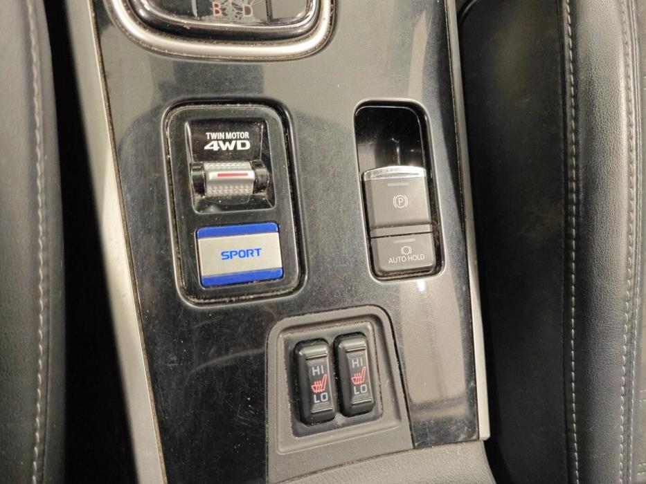 MITSUBISHI Outlander PHEV 2019