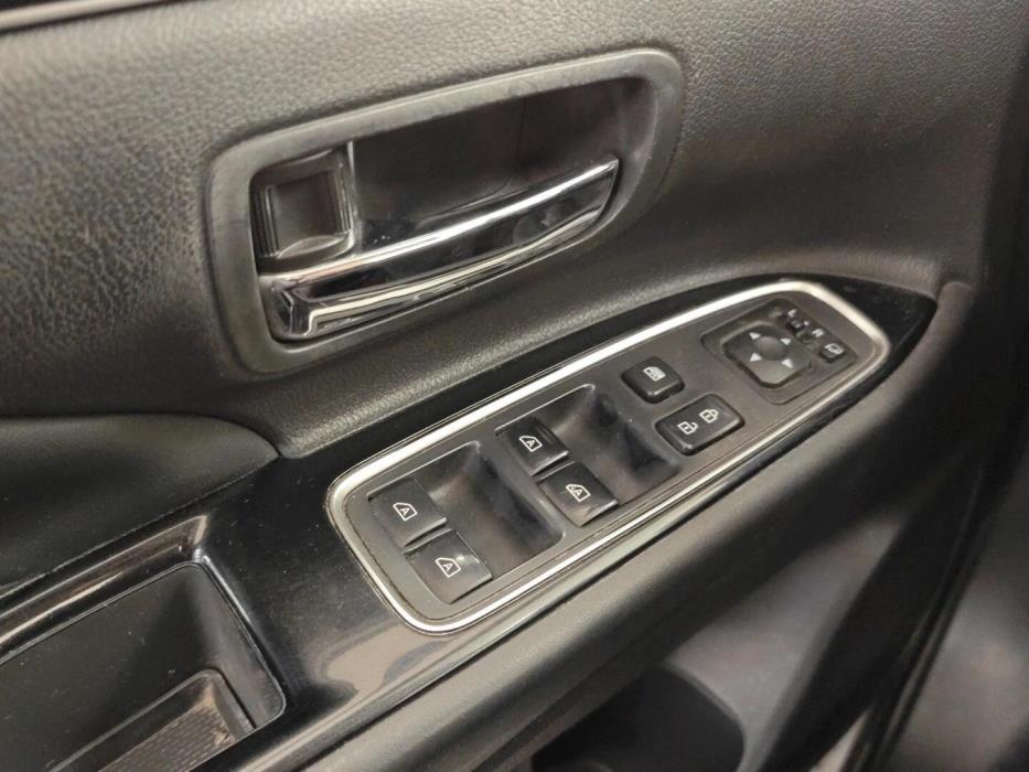 MITSUBISHI Outlander PHEV 2019