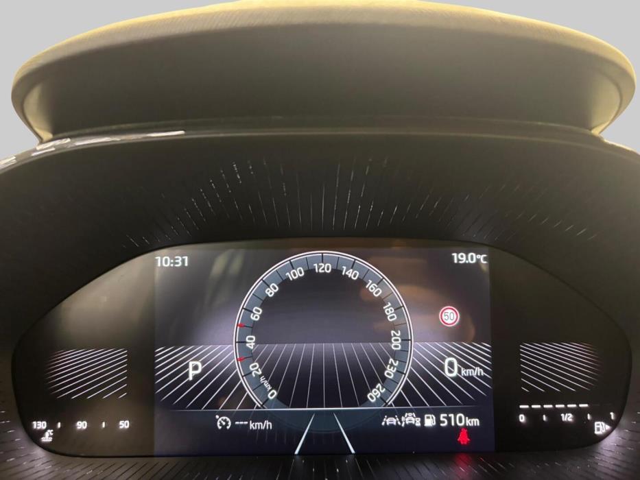 SKODA FABIA 2025