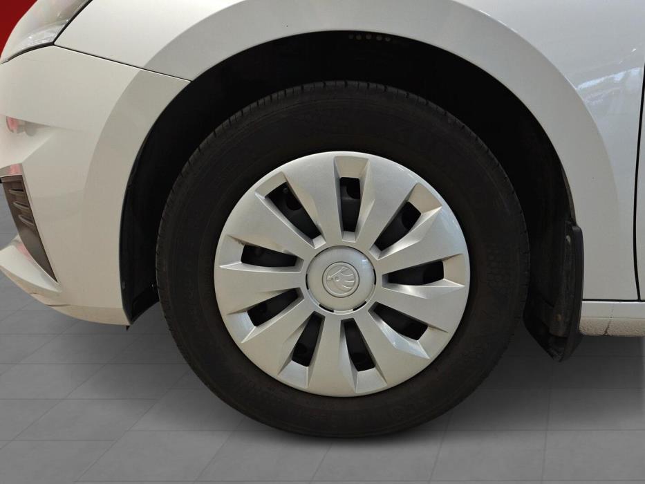 SKODA FABIA 2025