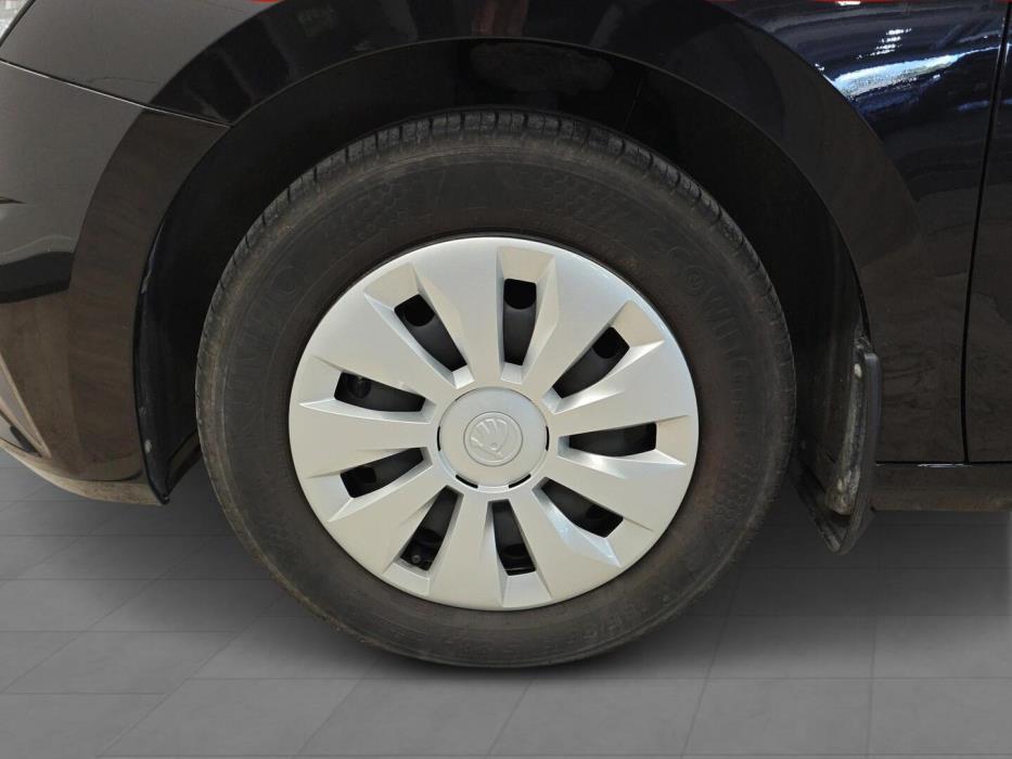SKODA FABIA 2025