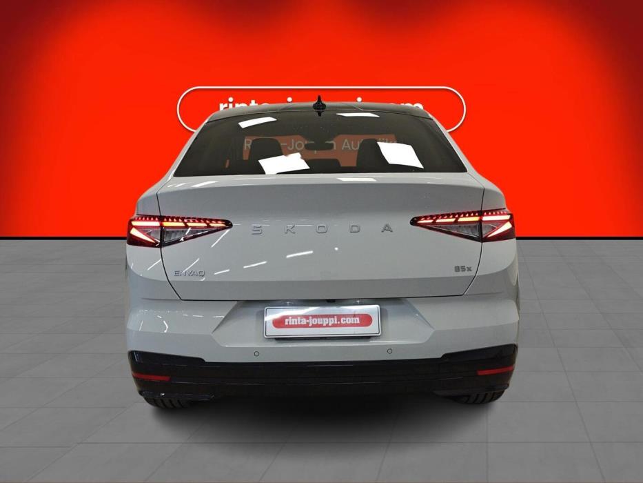 SKODA Enyaq 2025