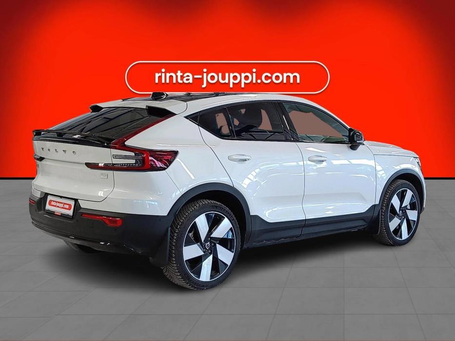 VOLVO C40 2024