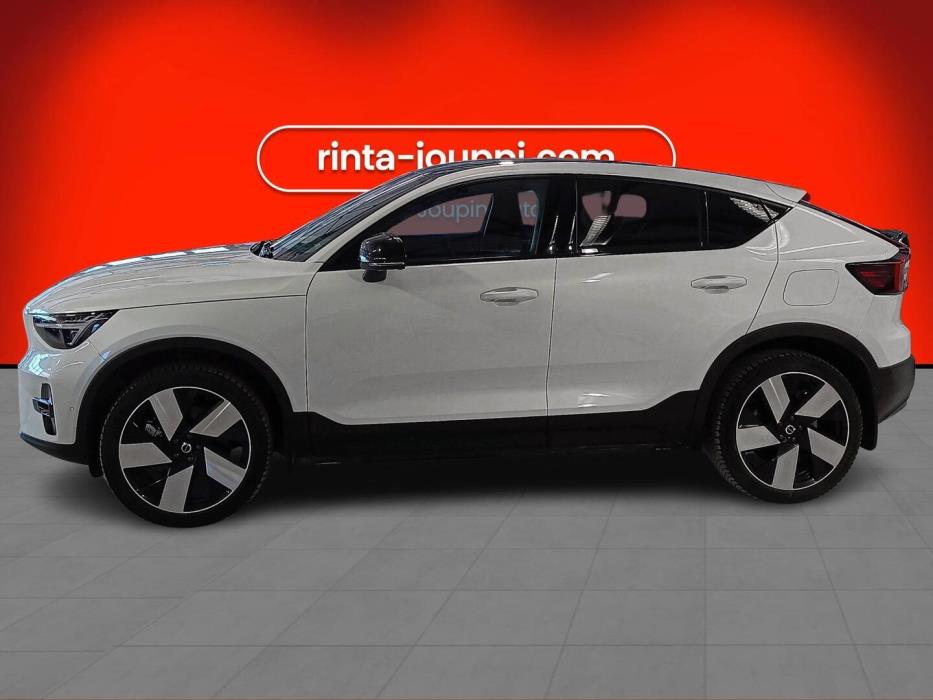 VOLVO C40 2024
