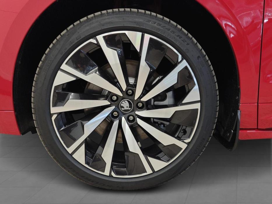 SKODA Enyaq 2026