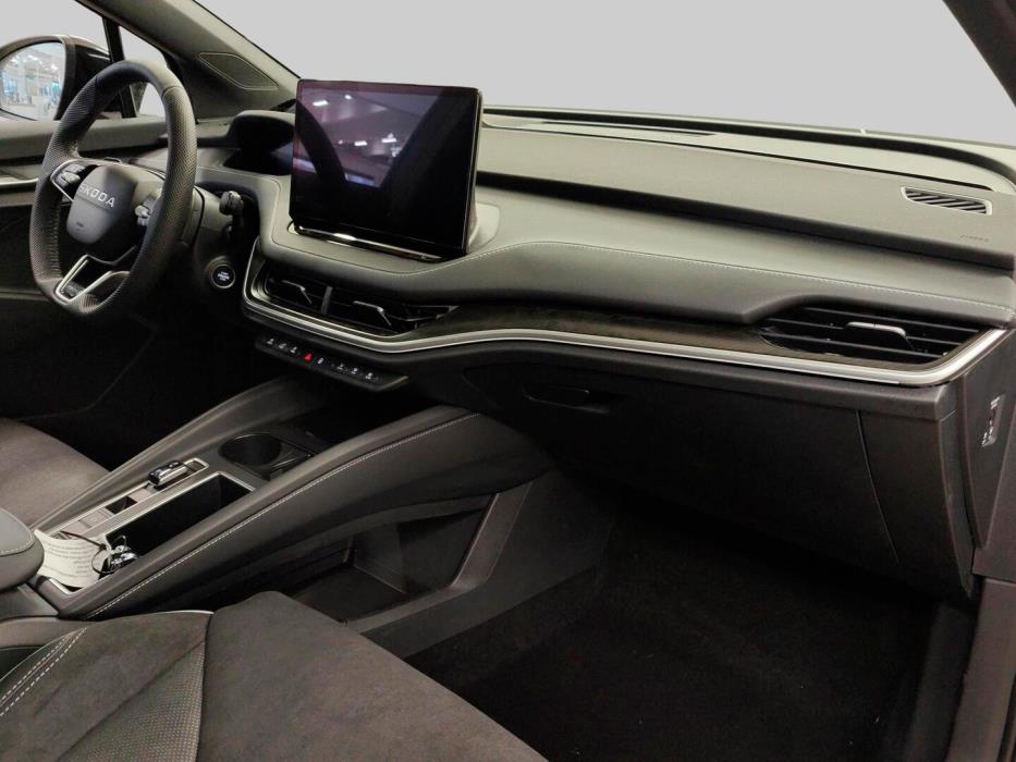 SKODA Enyaq 2026