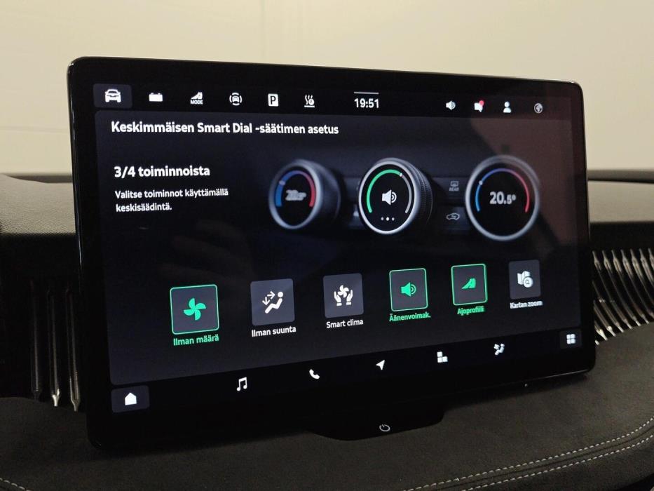 SKODA Superb 2026