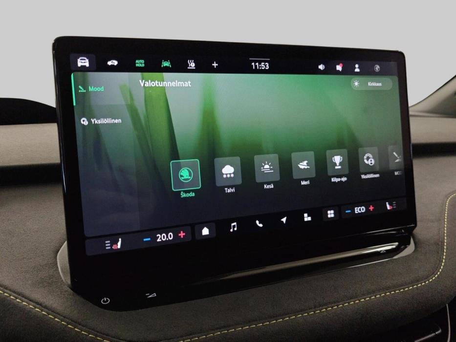 SKODA Enyaq 2026