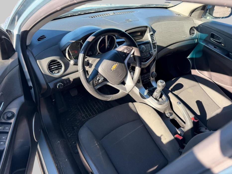 CHEVROLET Cruze 2013