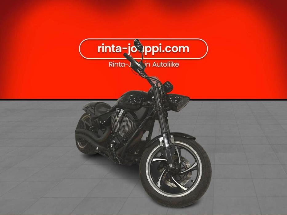 VICTORY HAMMER 8 Ball 2011