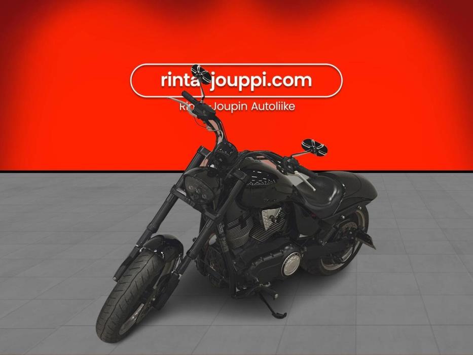 VICTORY HAMMER 8 Ball 2011