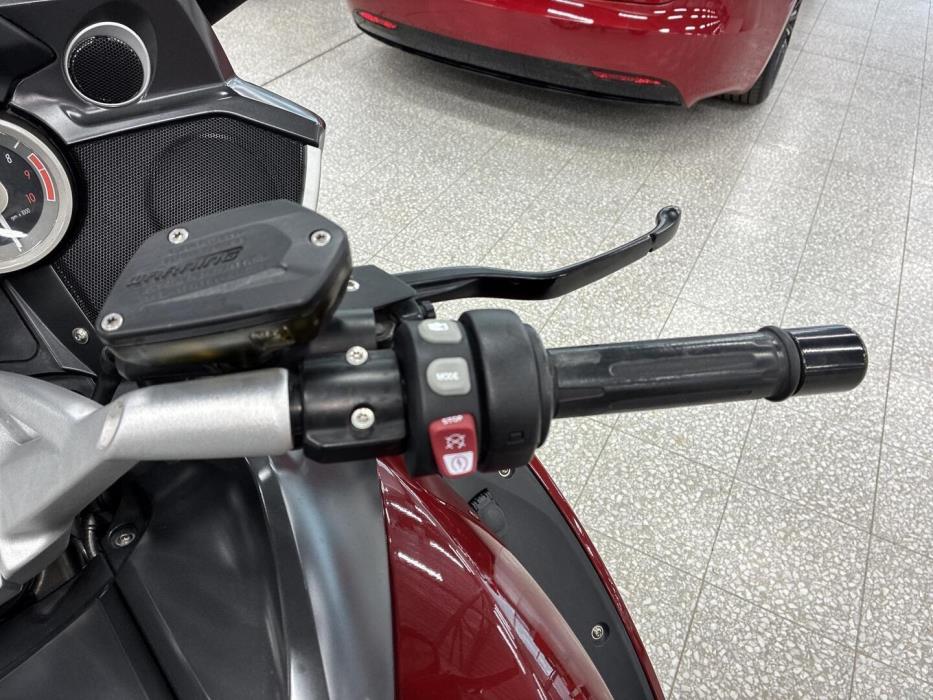 BMW K 2011