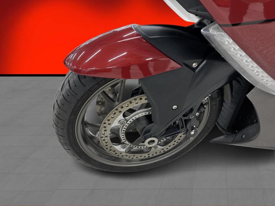 BMW K 2011