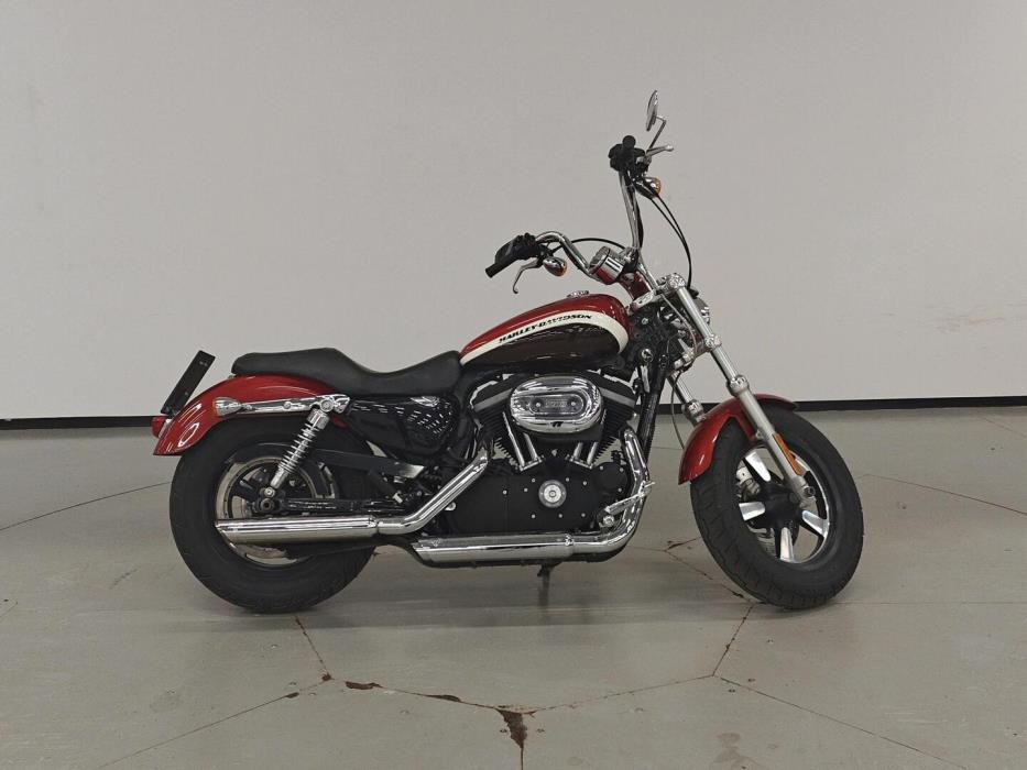 HARLEY-DAVIDSON Sportster 2013