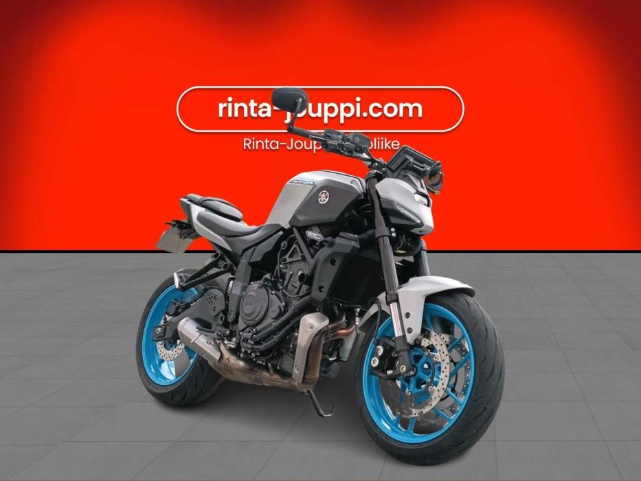 YAMAHA MT-07 2025