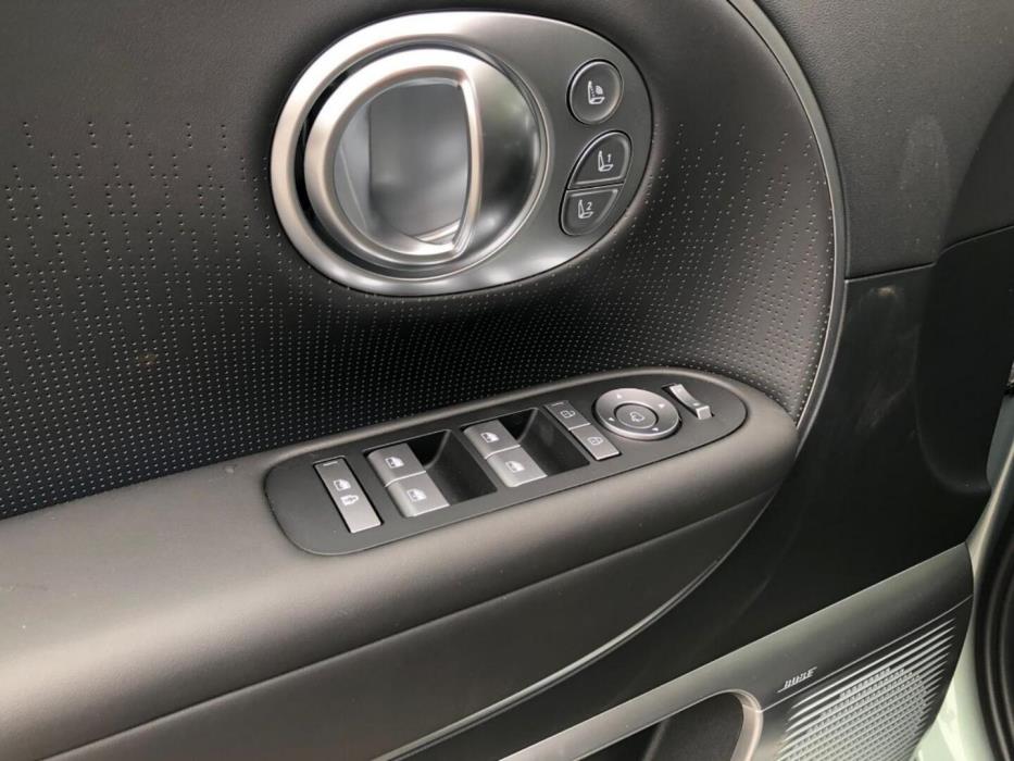 HYUNDAI IONIQ 9 2026