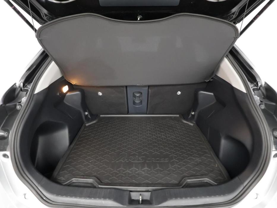 TOYOTA Yaris Cross 2023