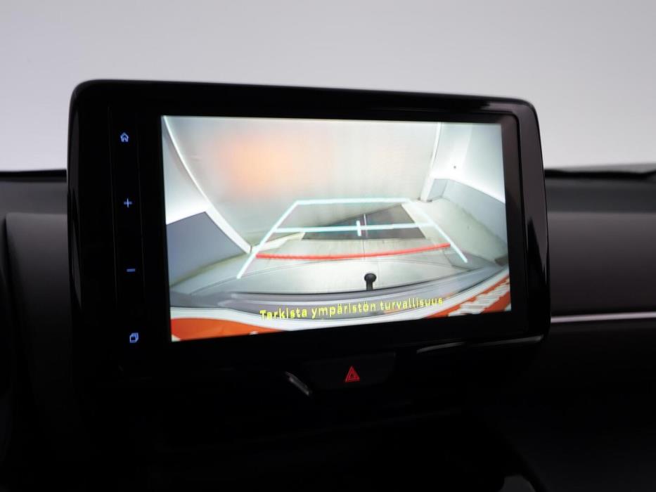 TOYOTA Yaris Cross 2023