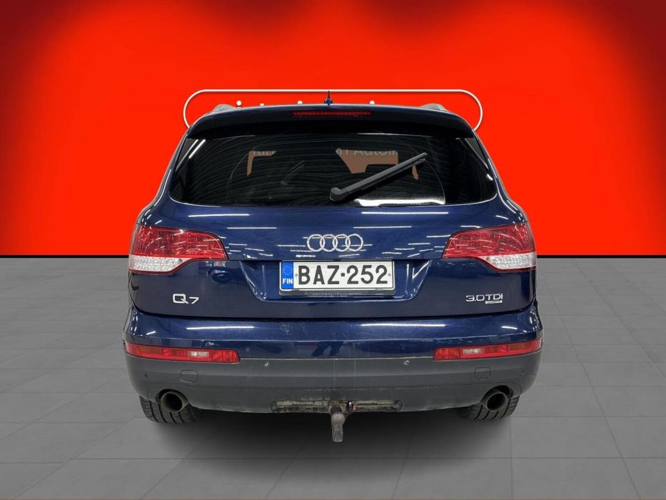 AUDI Q7 2008
