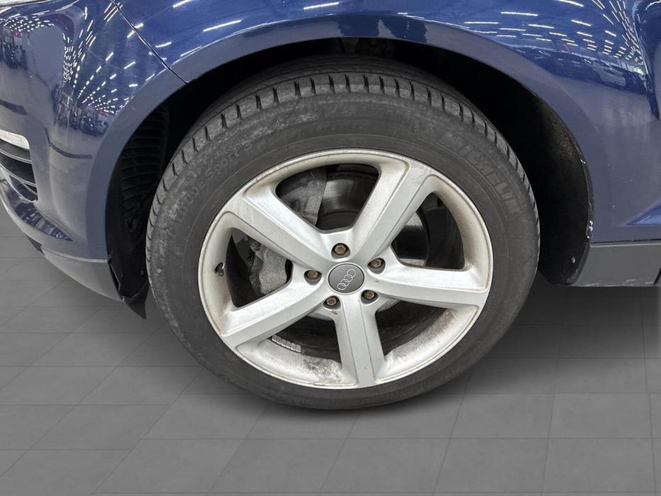 AUDI Q7 2008