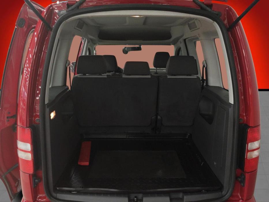VOLKSWAGEN Caddy 2012