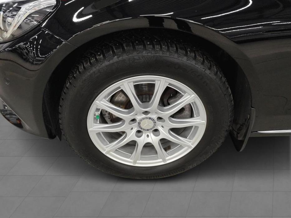 MERCEDES-BENZ C 2016